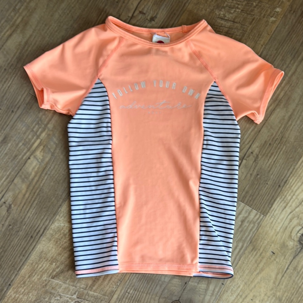 Roxy Girls Short Sleeve Rash Guard Size 8/S